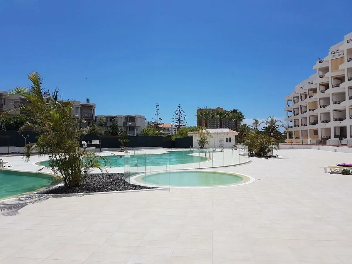 Apartment San Marino With Heated Pool, Only 450 Meters To The Beach, Aircondition, Wifi Arona